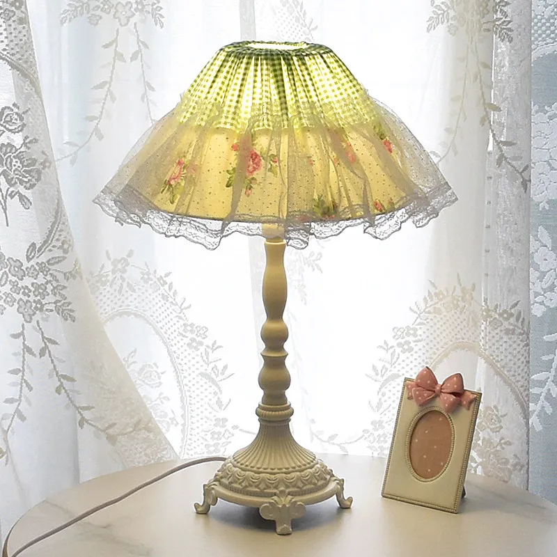Fransız tarzı pastoral masa la - Solar Lamp incelemesi ve fiyatı